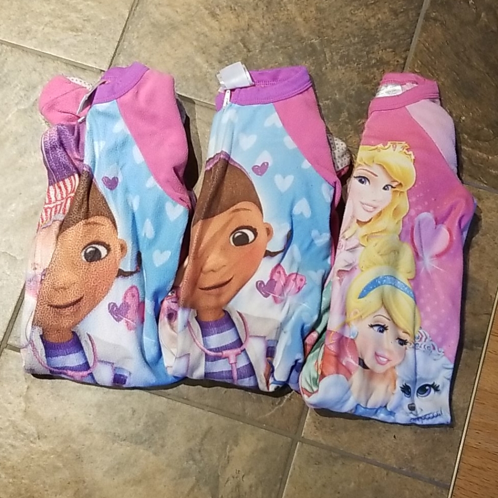 3 pair of one piece pajamas. Selling a